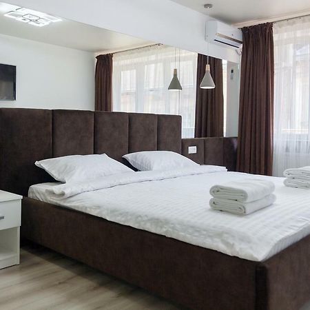 Avangard Shpytalna 20A Apart Львов Экстерьер фото